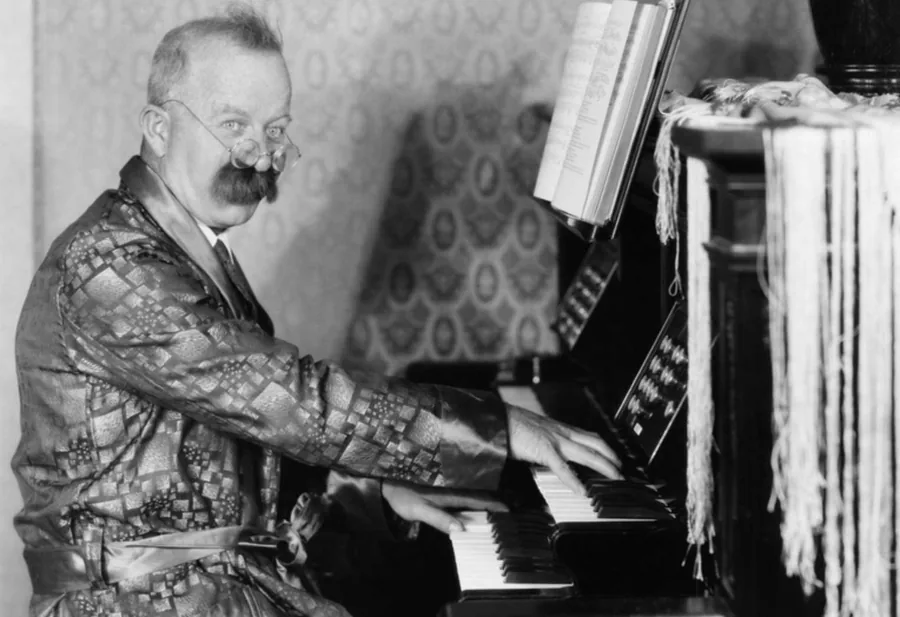 Cover image of the Pianoforall piano course